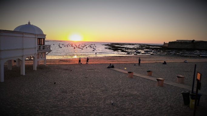 Puesta de sol en La Caleta de Cádiz